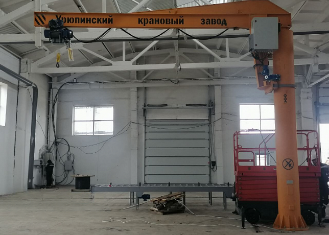 УРЮПИНСКИЙ КРАНОВЫЙ ЗАВОД