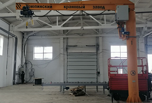 УРЮПИНСКИЙ КРАНОВЫЙ ЗАВОД